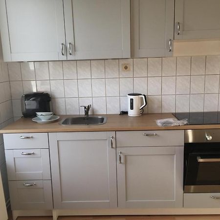 Gemuetliche Ferienwohnung Fuer 6 Personen Im Schloss Kastorf Knorrendorf Extérieur photo