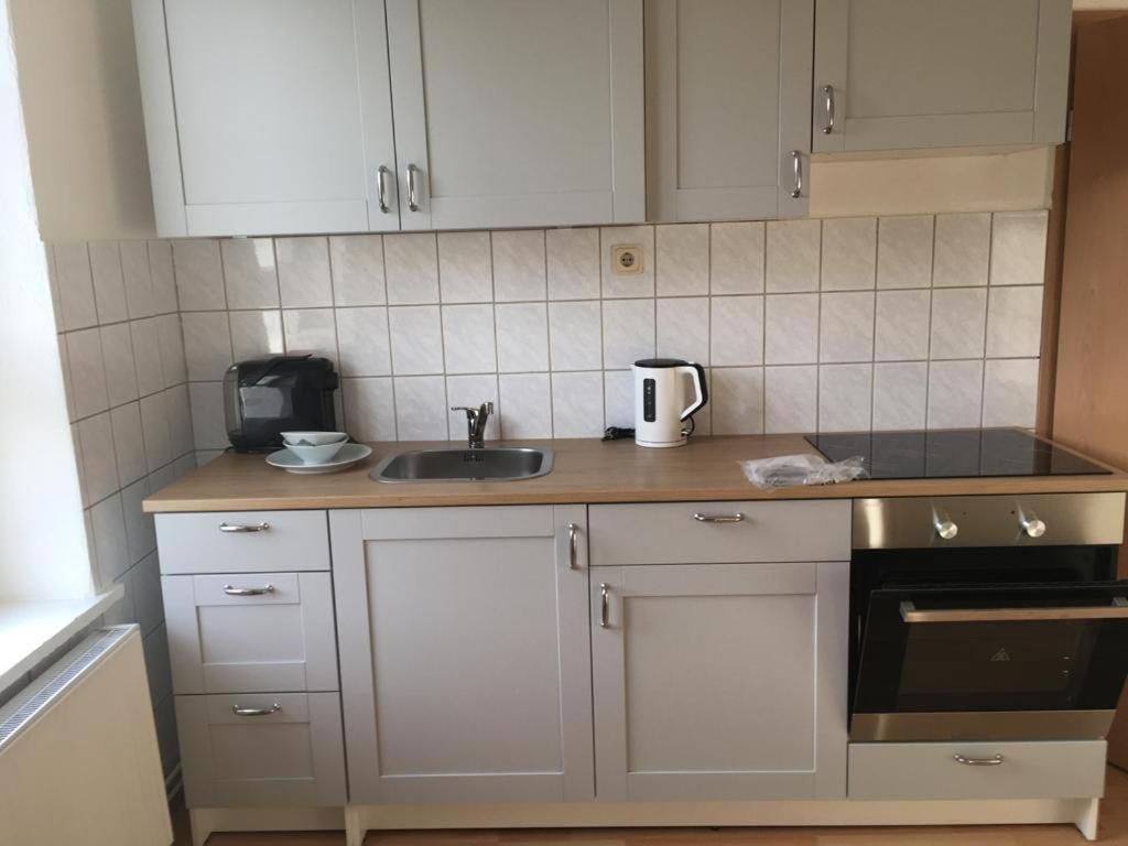 Gemuetliche Ferienwohnung Fuer 6 Personen Im Schloss Kastorf Knorrendorf Extérieur photo